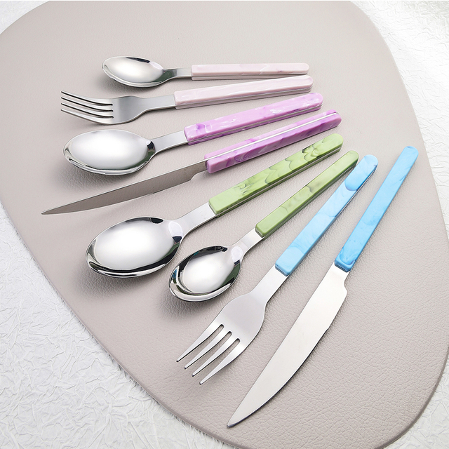 Wholesale Bulk 4 PCS Silver Gift Flatware Spoon Fork and Knife Stainless Steel Cutlery Set with ABS Handle and Box