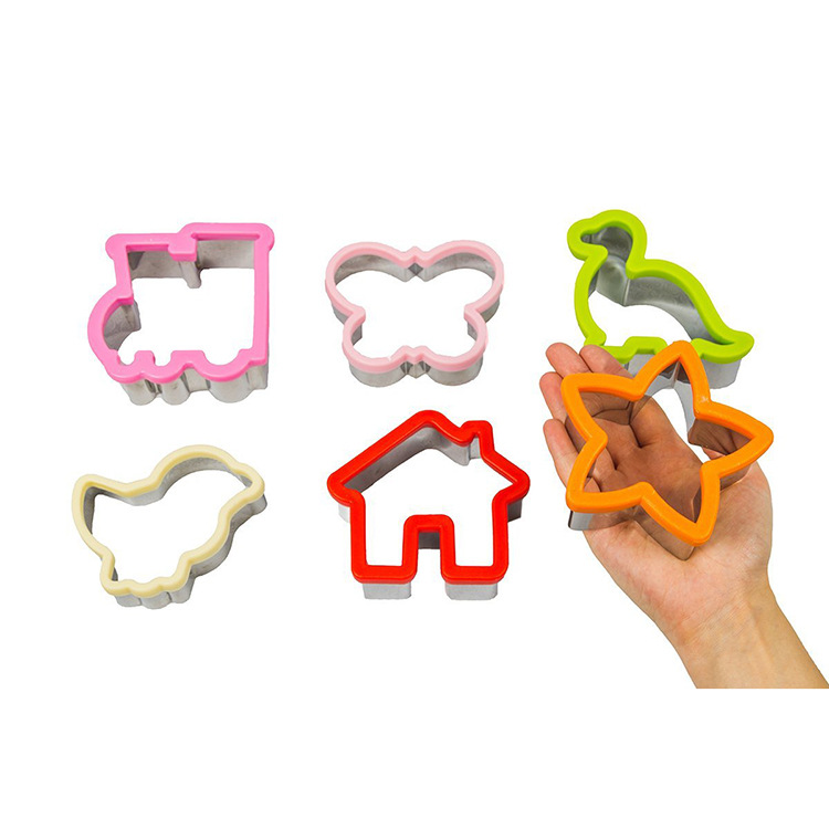Plastic Stainless Steel Food Bread Cookies Sandwich Cutter Mould And Crimp Seal for Kids