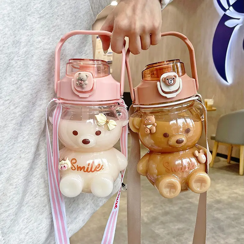 Cute Bears Portable Plastic Kettle Water Bottle Manufacturer