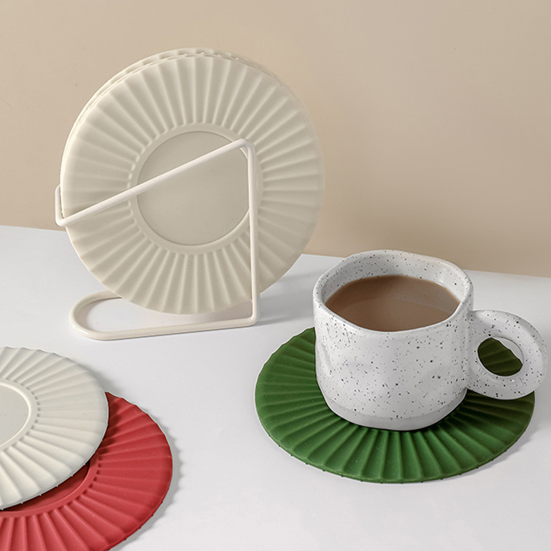 Reusable Multi-function Placemat Round Shape Dishes Coaster Heat Resistant Color Silicone Pot Holder