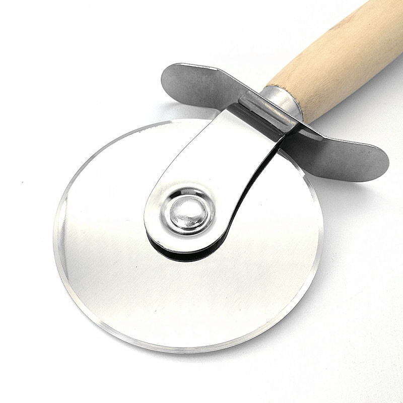 Wholesale wood stainless steel wheel blade cheese slicer pizza cutter with wooden handle