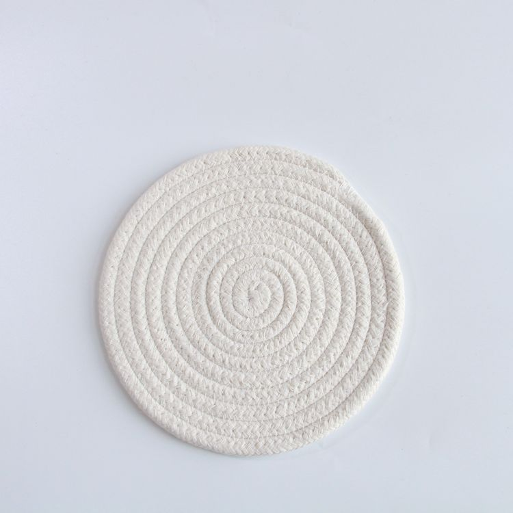 Wholesale Boho Hand Woven Placement Mats for Dining Table Non-slip Heat Resistant Table Mat Cotton Reusable Coaster