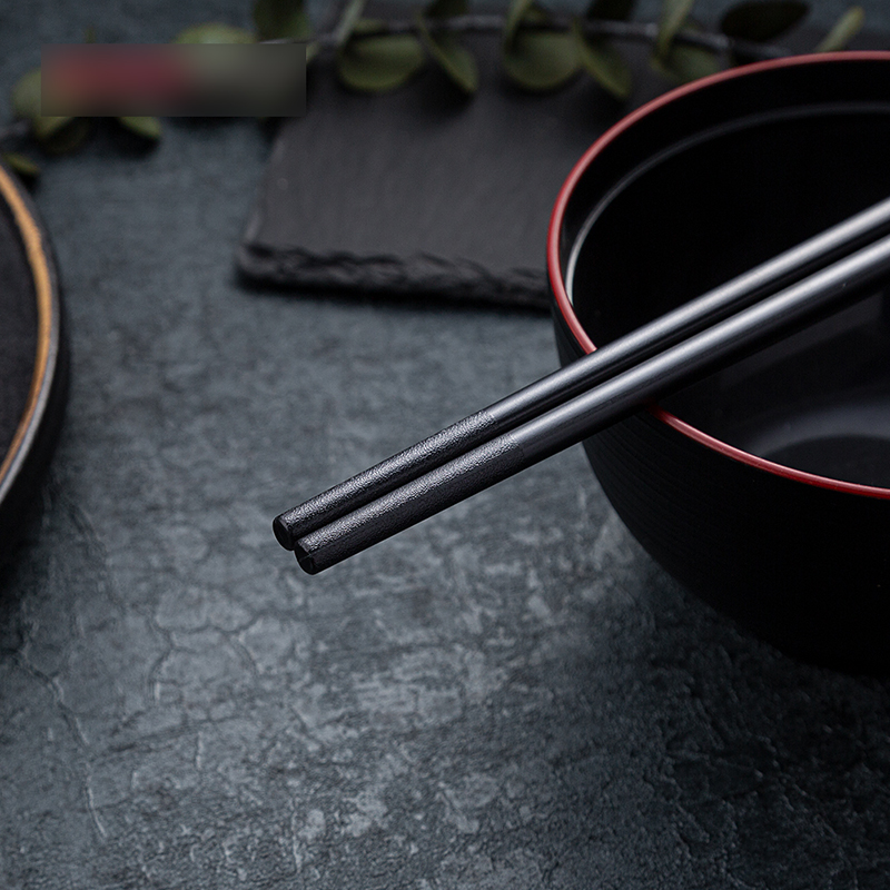 Chinese Supplier Non-slip Design Square Clear Plastic PPS Black Chopsticks Set for Eating Sushi Noodles